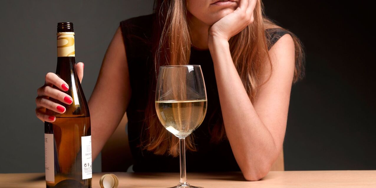 alcoolismul feminin este mai periculos